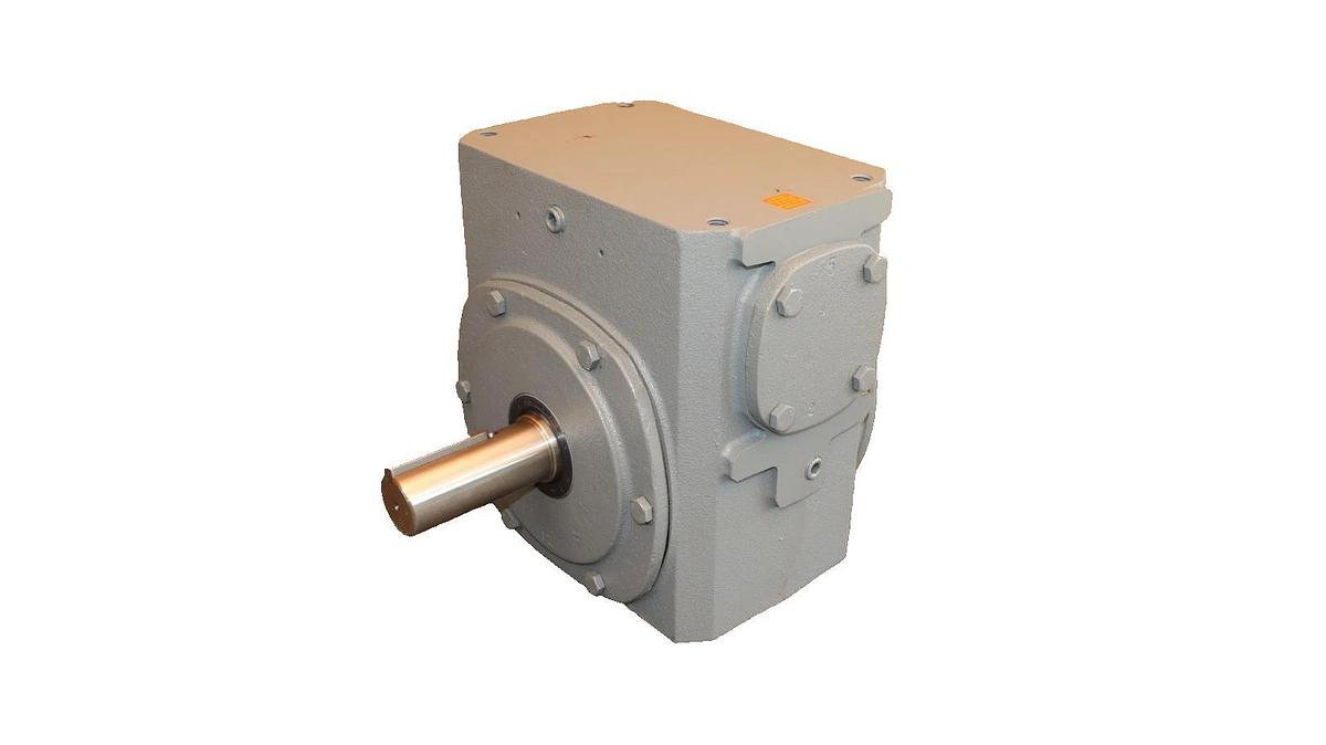 CLEVELAND GEAR BOX SPEED REDUCER M3211AAH30C-S TYPE IC RATIO 30:1 TYPE I (New)