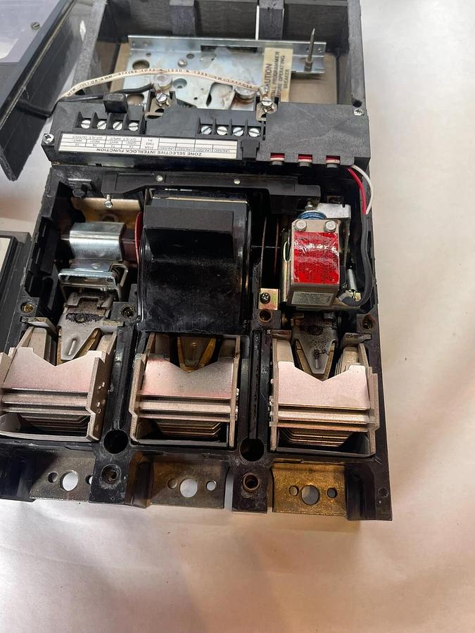 Used General Electric GE TJL6S 600A 600 Amp Hight IC Breaker 3p  NO RMS9 Progr, AS-IS