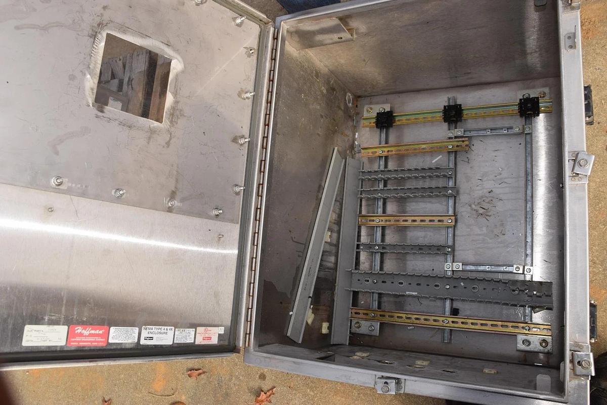 Used Hoffman SS Industrial Control Panel S/S Enclosure 24"x 30"x 20" K-Tron Soder