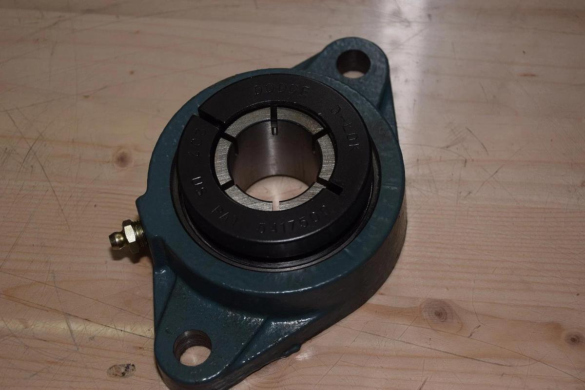 Used DODGE F2B-DL-104 DL 1-1/4 2 BOLT FLANGE BEARING