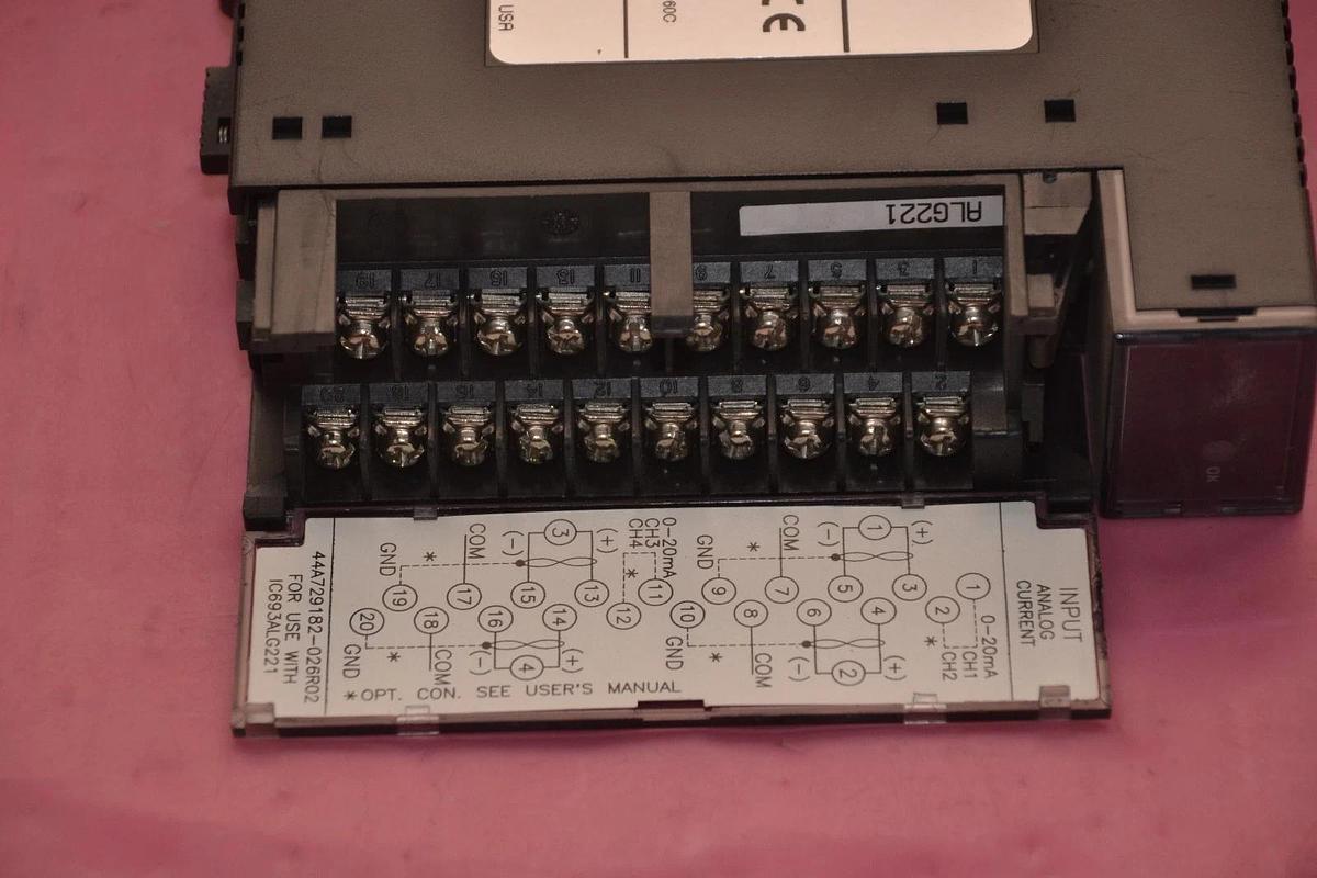 Used GENERAL ELECTRIC GE IC693ALG221F INPUT ANALOG MODULE 4PT CURRENT