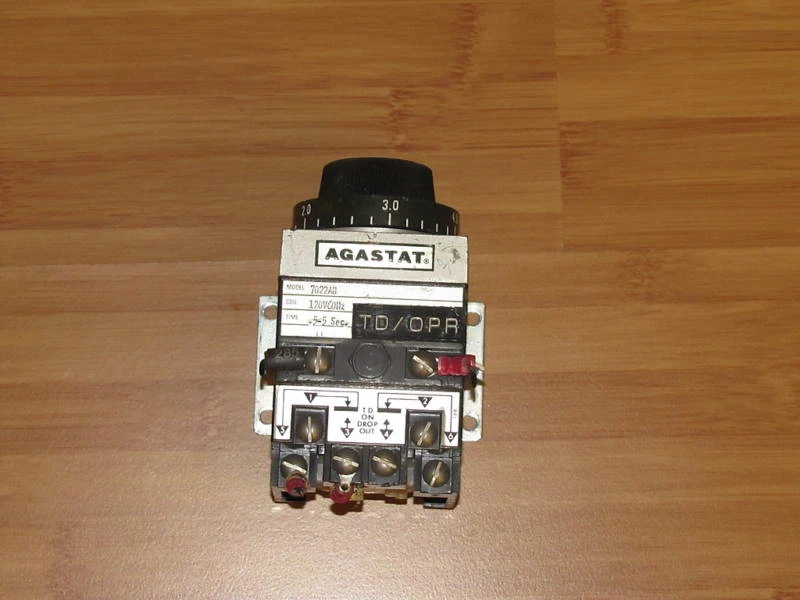 Used Agastat Timer 7022AB .5-5 SEC. 120V Coil 7022-AB