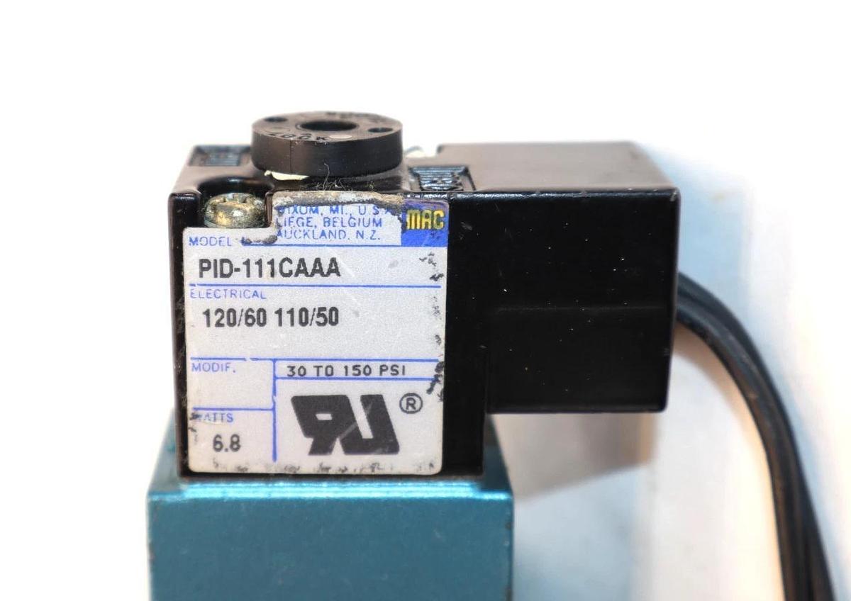 Mac Valves 722C-12-PI-111CA 4-Way Solenoid Valve With PID-111CAAA Valves (New)