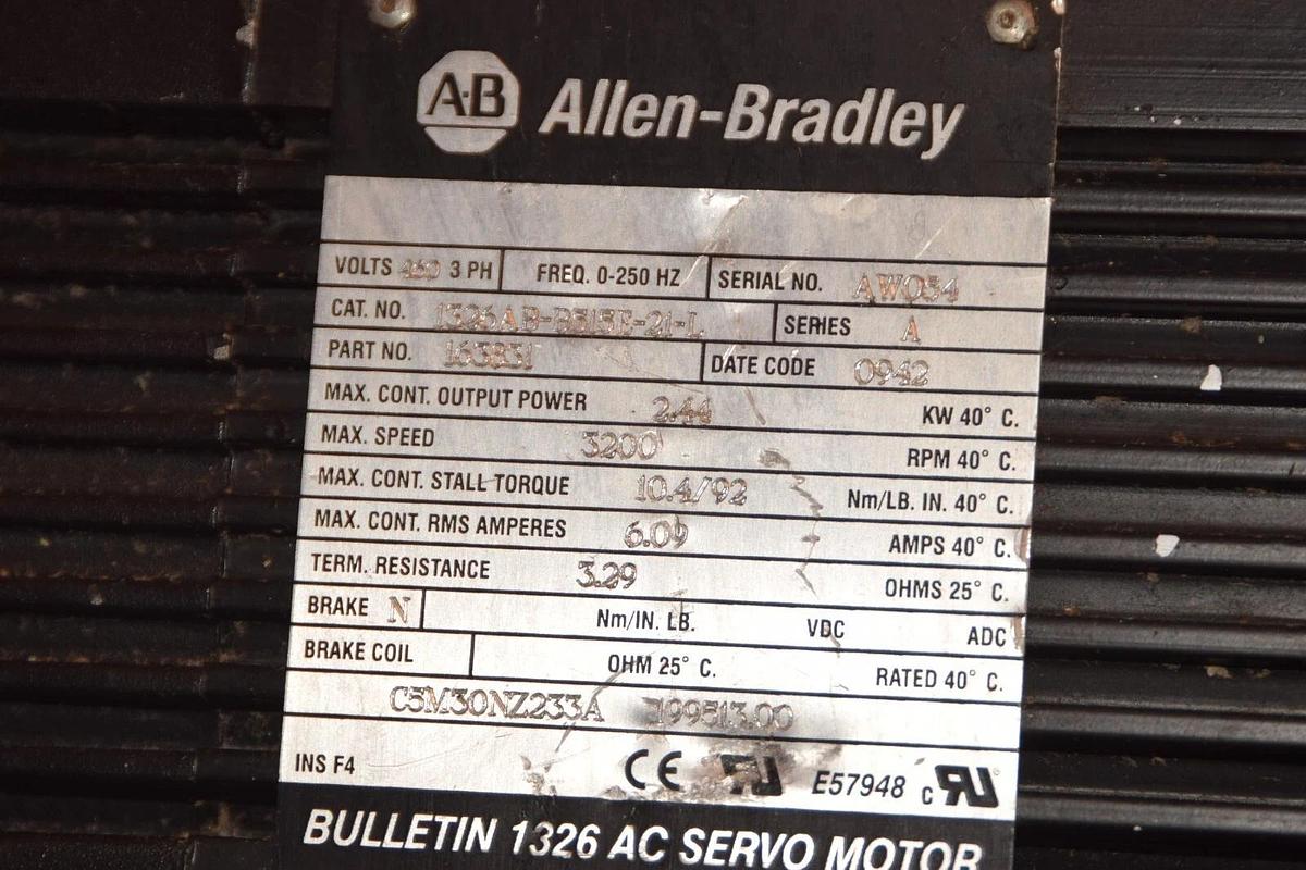 Used ALLEN BRADLEY 1326AB-B515E-21-L , 163831 460V 3PH 2.44kW 3200rpm Servo Motor