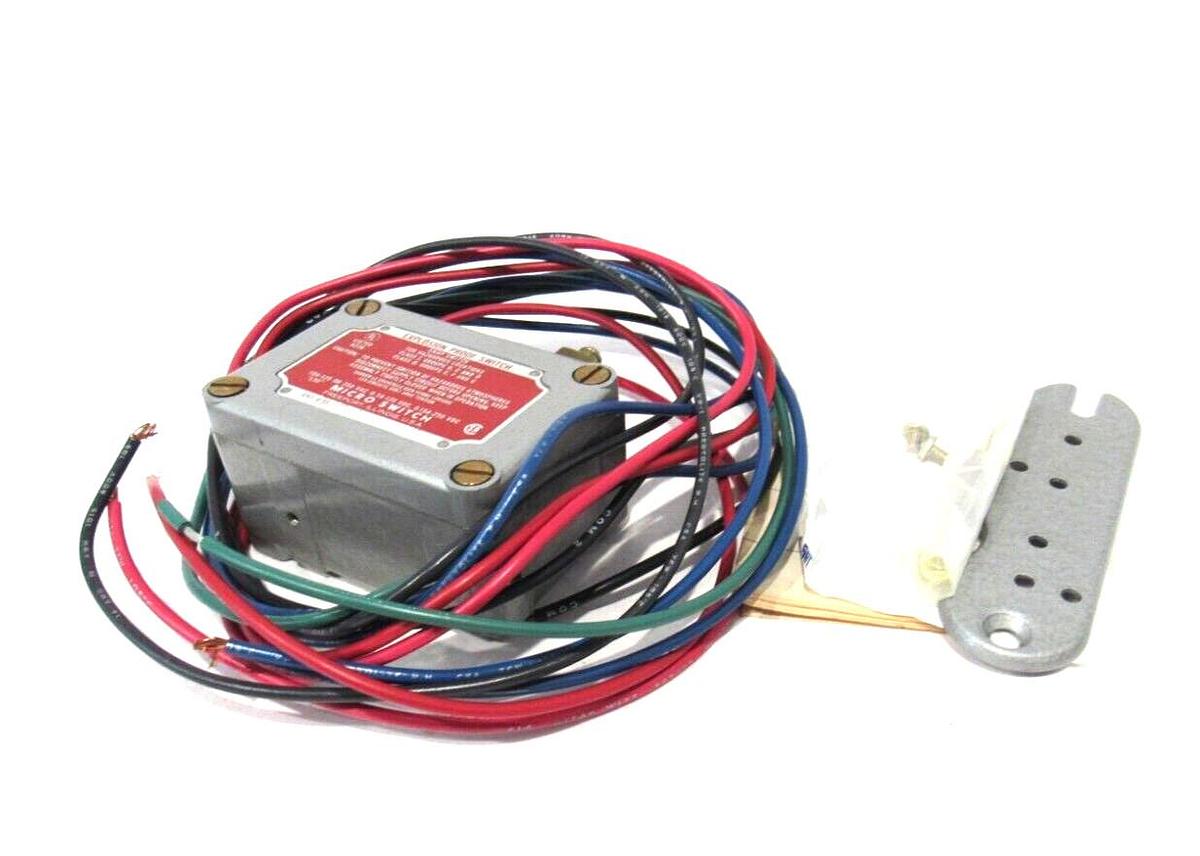 Used ENDRESS + HAUSER FTM31DR-05CB1A FTM 31DR-05CB1A Soliphant II Level Limit Switch