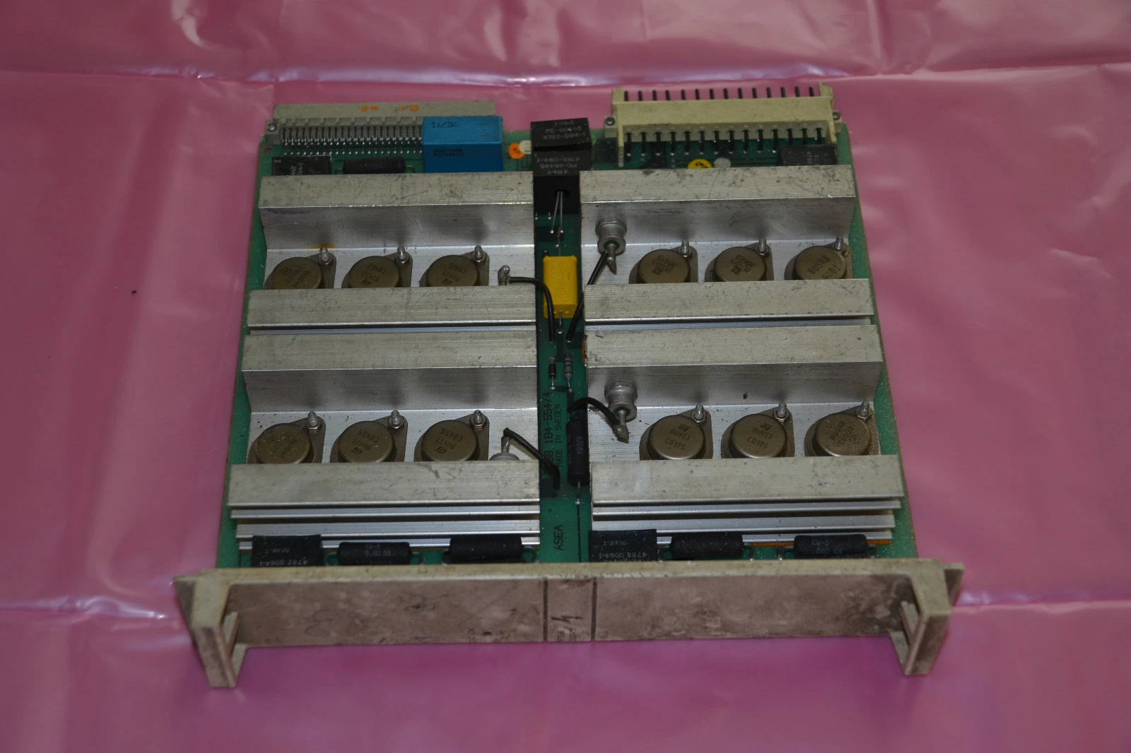 Used ABB ASEA CIRCUIT BOARD CARD YTEA 250-15 1F YTEA250-15 YT212001-AF/2
