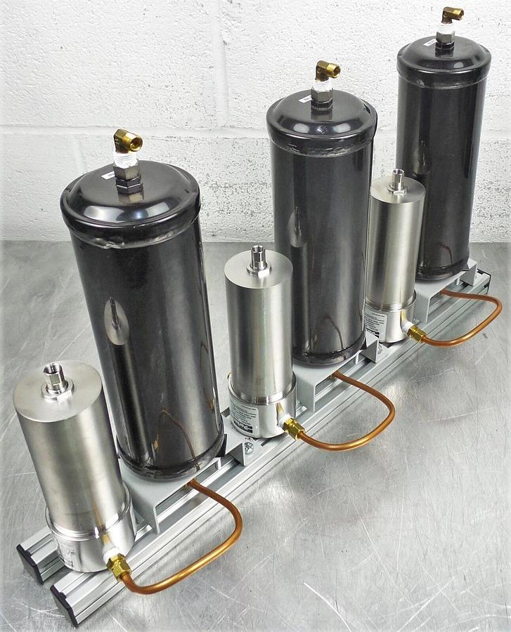 Parker Balston B03-0262 TRI-Carbon Scrubber with Balston 6002N-0A2-95 Filter