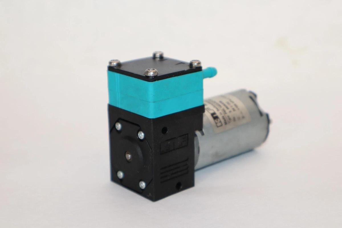 Used KNF PML1403-NF30 24Vdc Micro Liquid Diaphragm Pump