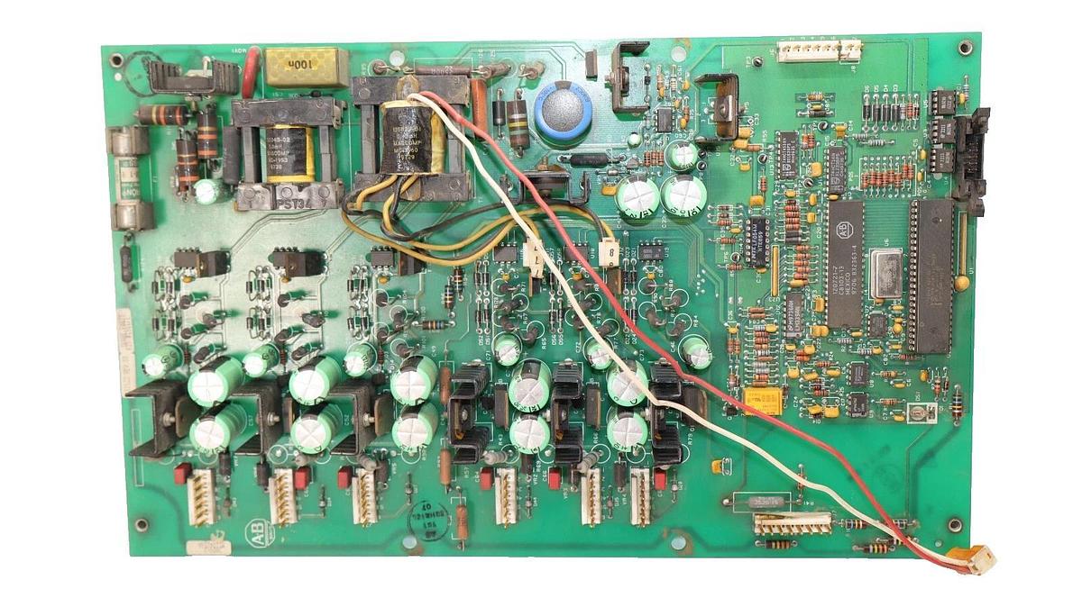 Used ALLEN BRADLEY Driver Board 151122 Rev 07  151171  3809-3