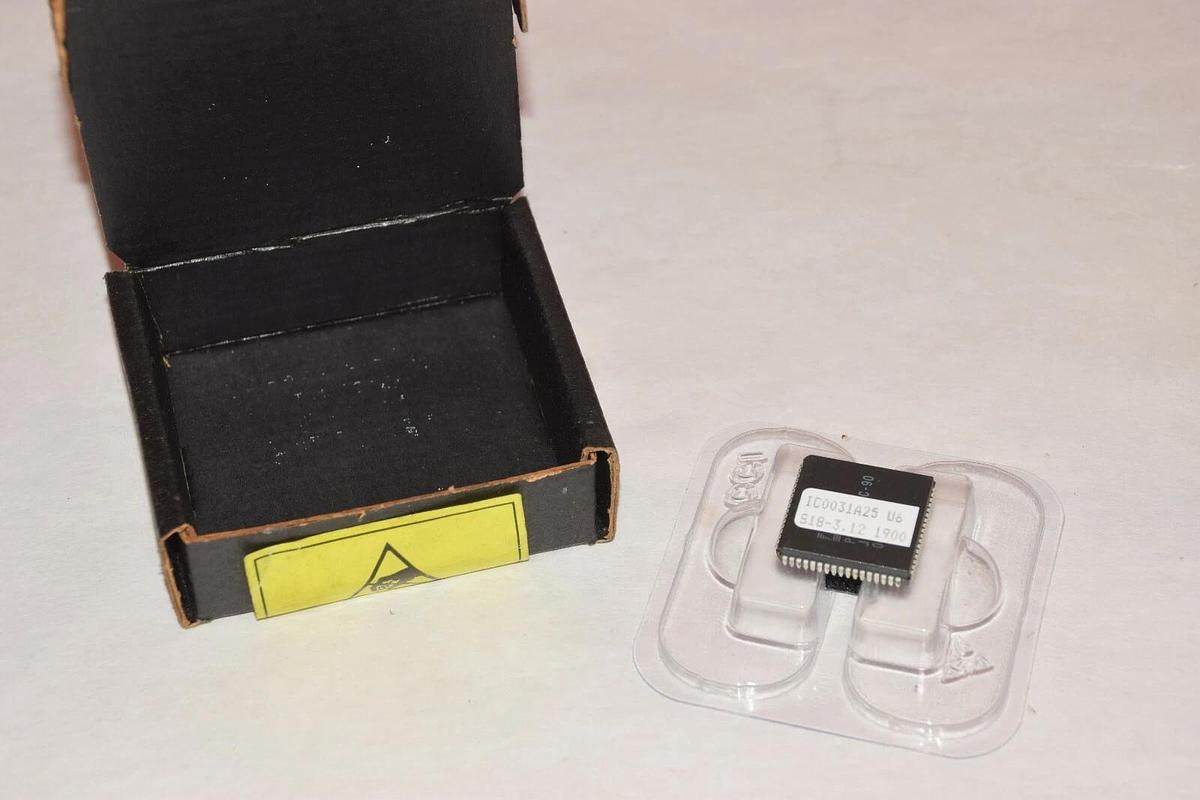 NEW CORSTAT IC0031A25 U6 S18-3.12 1900 EPROM