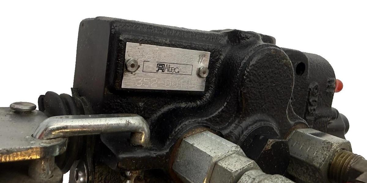 Used Altec 352-00144 Valve Body 461d2669 W Parker Hydraulic Control Valve 1 spool
