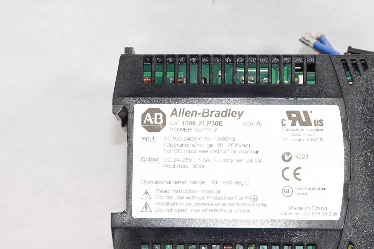 Used ALLEN BRADLEY 1606-XLP30E Series A 100-240V Power Supply