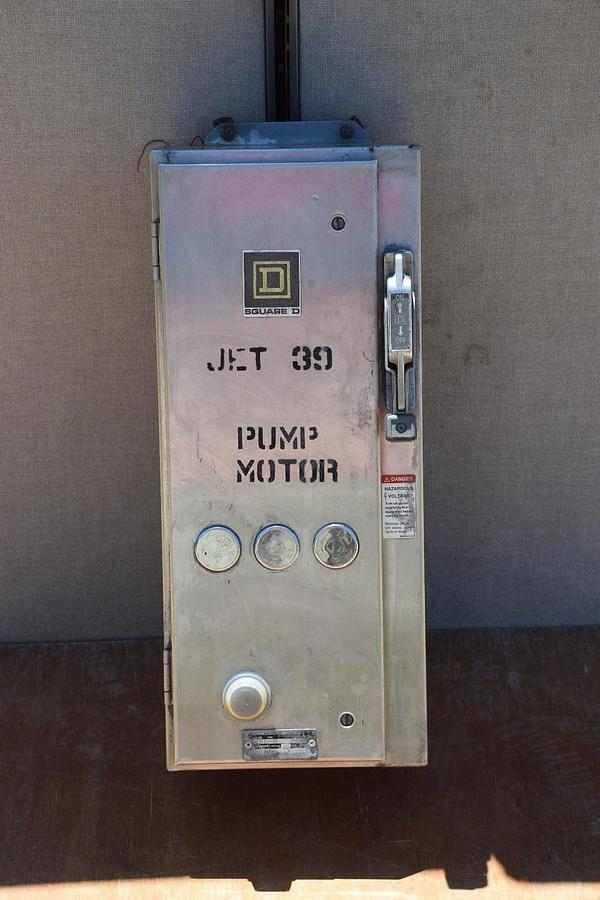 Used Square D S/S 8538-SCW34 Stainless steel GE Size 2 CR306D0 Starter contactor