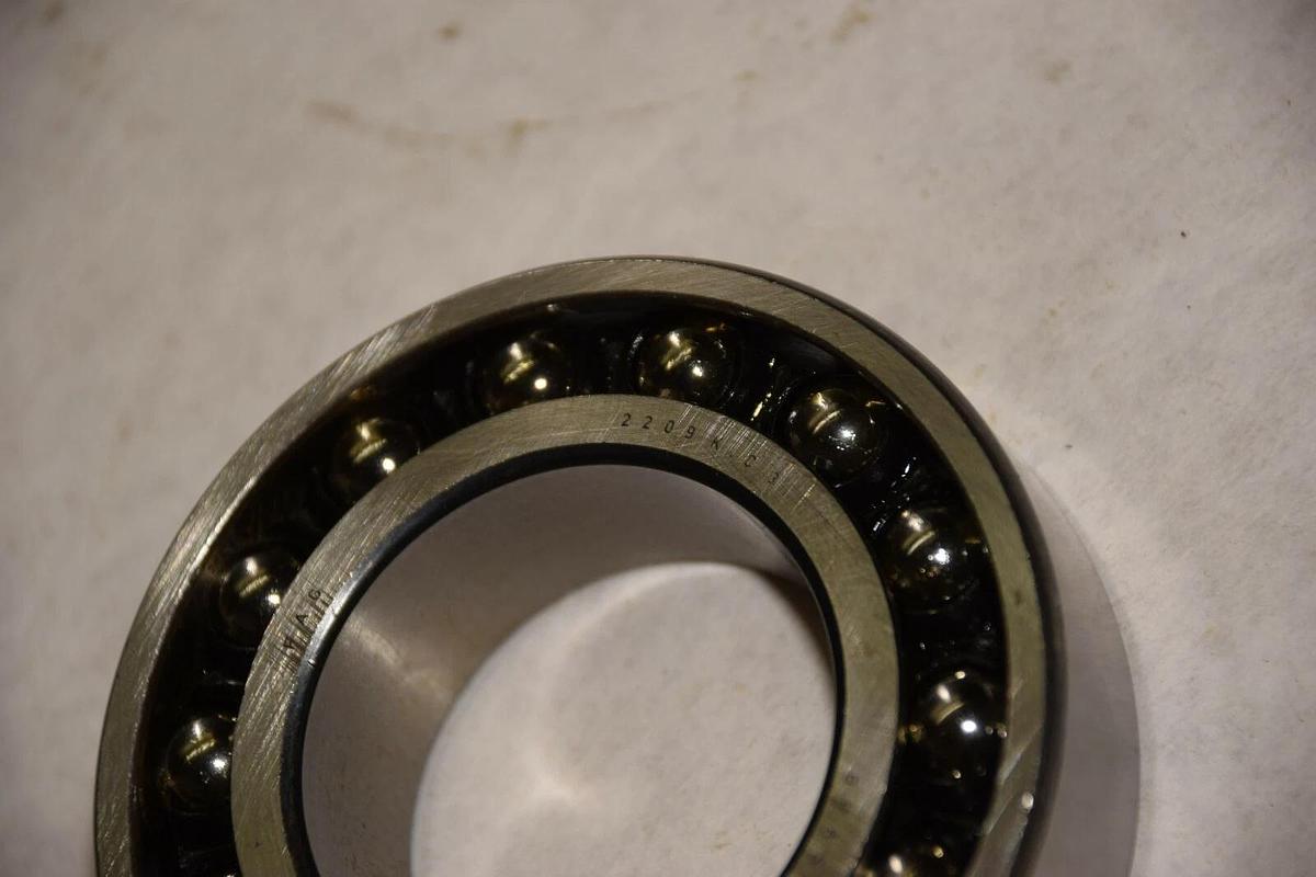 FAG 2209K.C3 2209C3 SPHERICAL SELF ALIGNING BEARING NEW