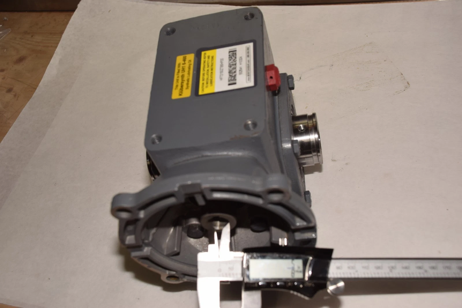 BOSTON GEAR HF72150ZTB5HP20 0.66 HP GEAR REDUCER RATIO 50 NEW