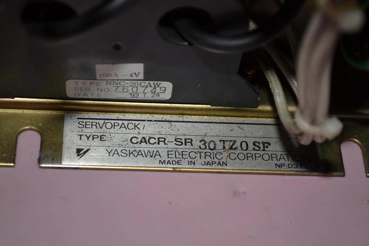 Used Yaskawa Drive ServoPack CACR-SR30TZ0SF CACR-SR30TZ6SF *AS IS*