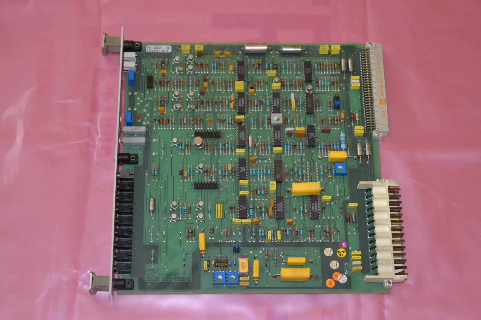 Used ABB ASEA CIRCUIT BOARD CARD YYT102f YYT 102F 6K YT212001-AN/7 2669 180-586/1