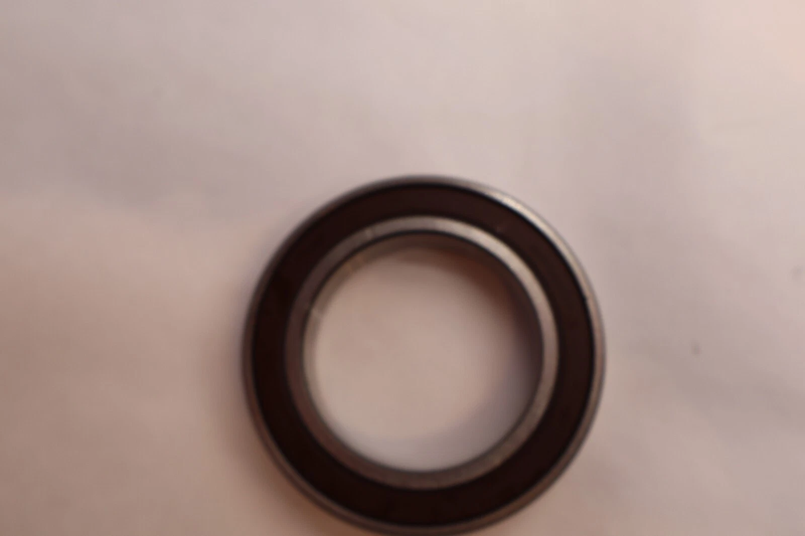 NSK Rubber seal Bearing 6908DDU (NEW)
