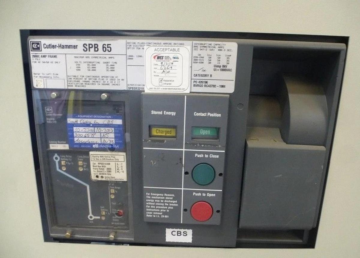 Used Eaton Powerware 2000A System Bypass switchgear SBM261621011111 2000A CH SPB65