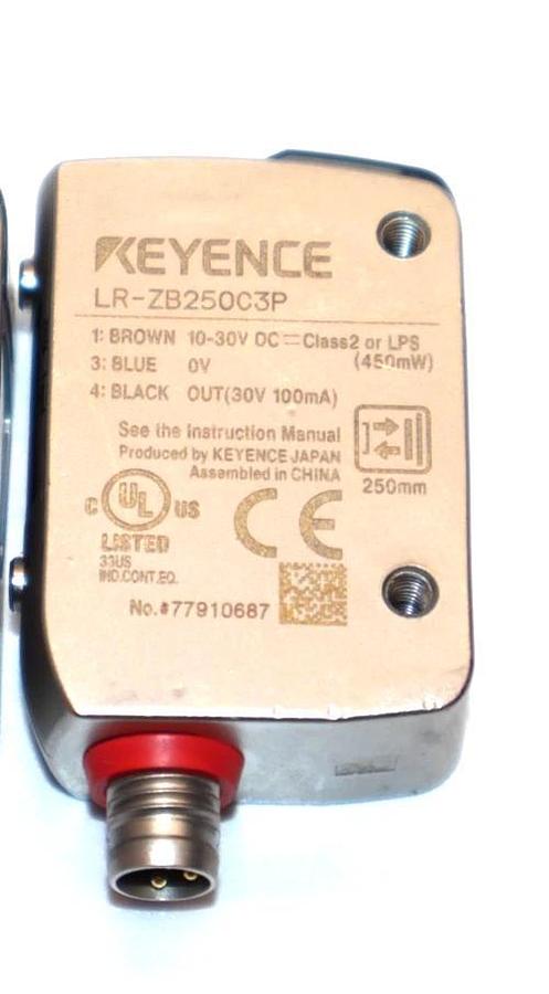 Used Keyence LR-ZB250C3P Self-Contained CMOS Laser Sensor