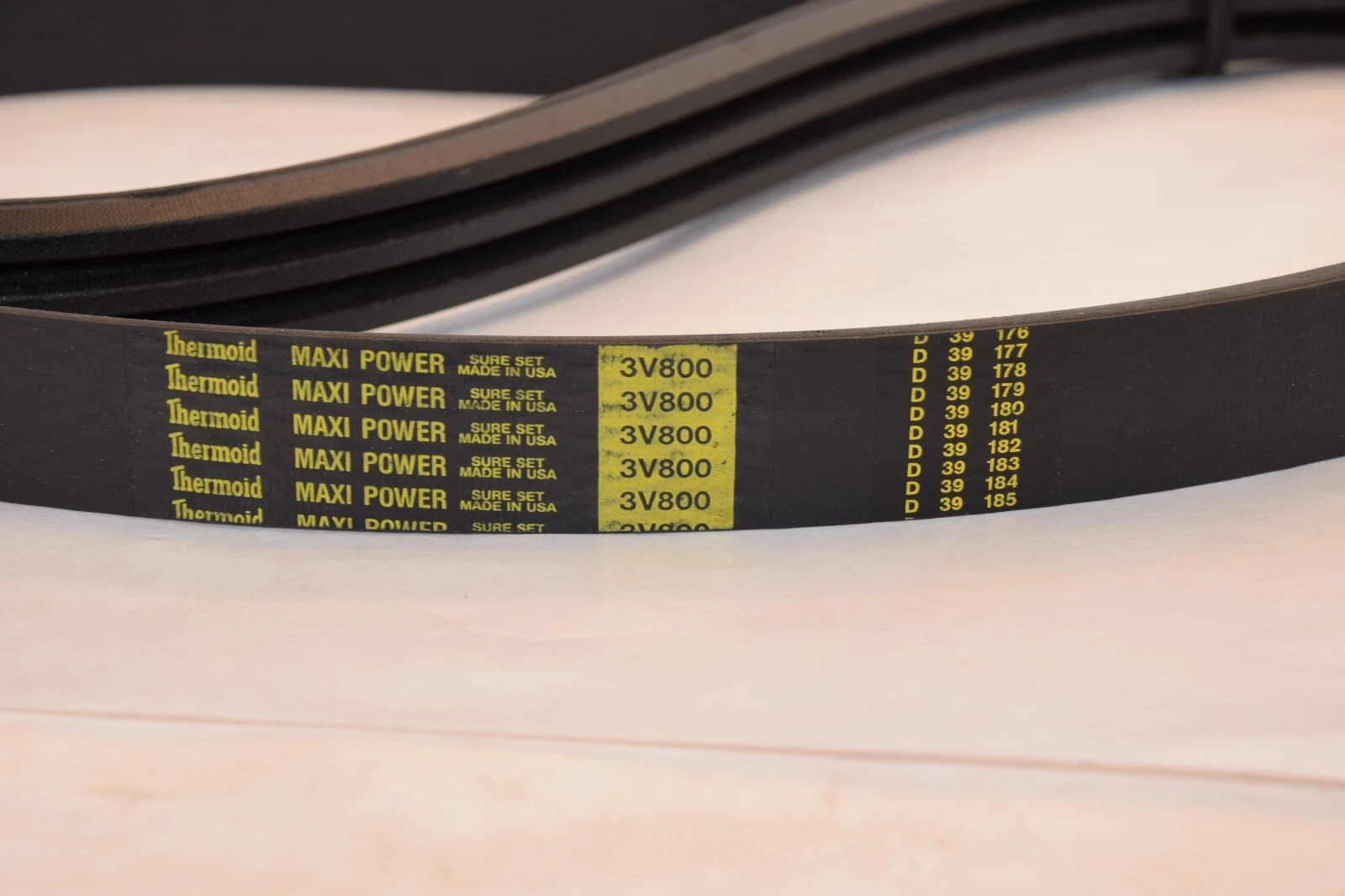 (NEW) THERMOID 3V800 3/3V800 3V800/3 3-3V800 Maxi Power 3-Ribbed V-Belt USA