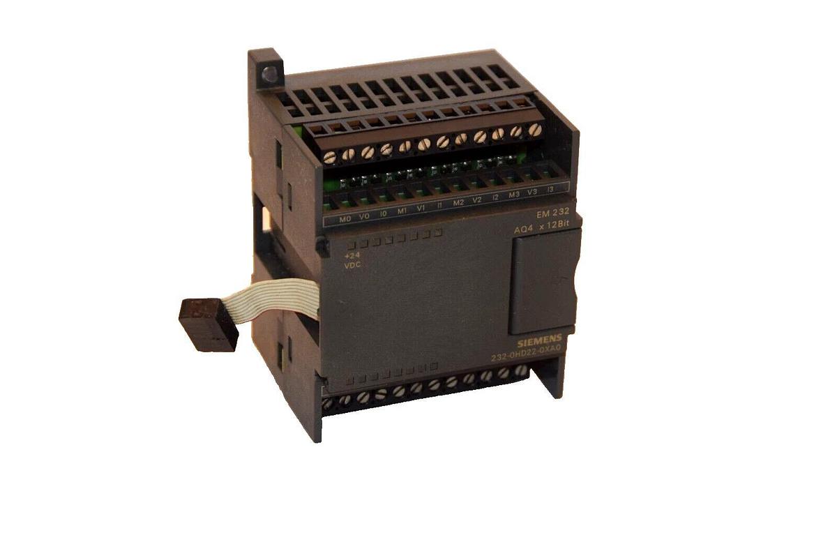 Used SIEMENS 232-0HD22-0XA0 , 6ES7 232-0HD22-0XA0 Analog Output Module