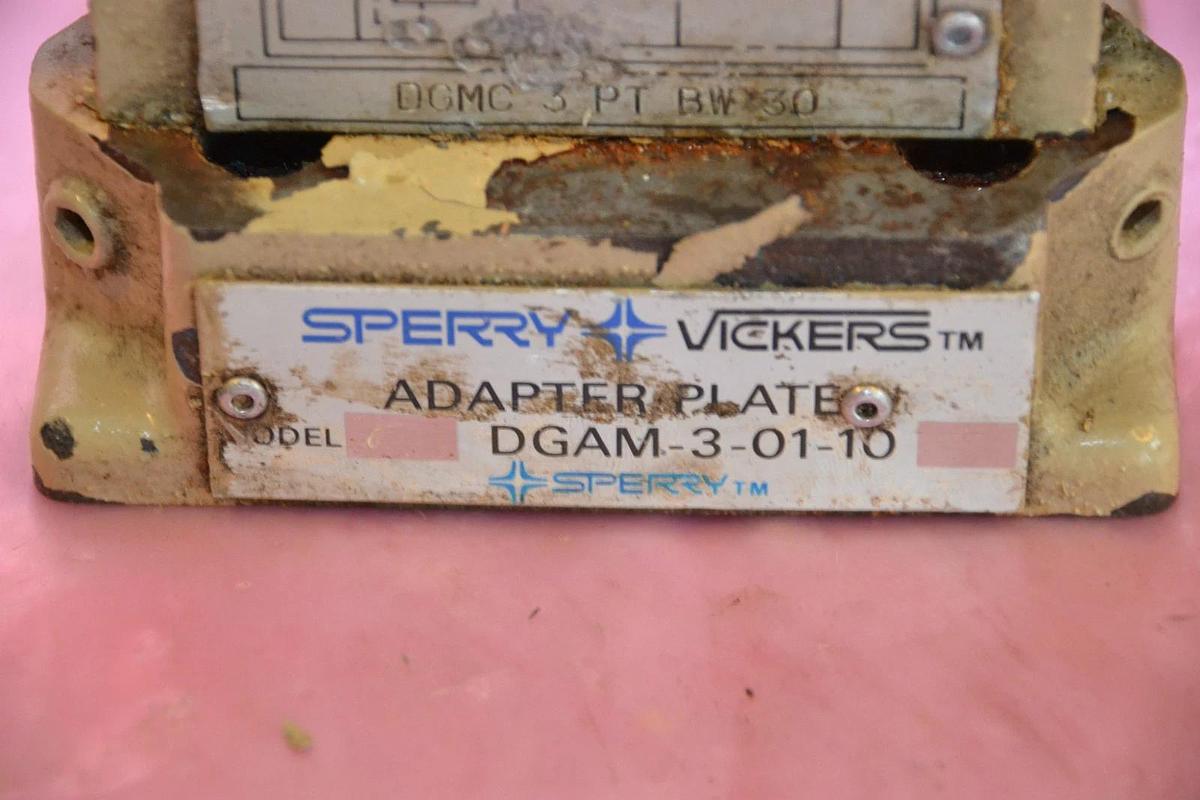 Used SPERRY VICKERS VALVE DG4V 3 8C W B 12 S288 DGMC 3 PT BW 30 DGAM-3-01-10