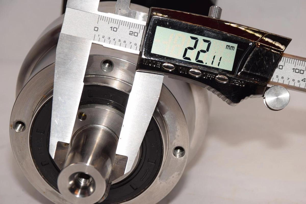 Used APEX DYNAMIC AE090 100:1 , 1012210995 Ratio Planetary Gearbox