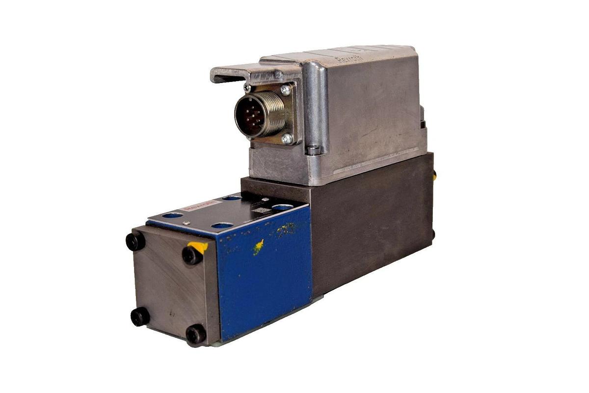 Rexroth Hydraulic Servo Proportional Valve 4WRPEH6C3B15P-20/G24K0/F1M (New)