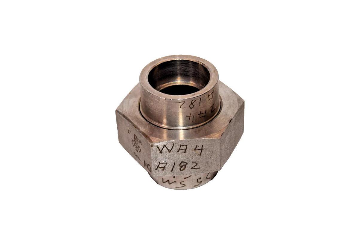 Union Socket Pressure Stainless Steel Weld Coupling 1" F 304 WA4 A183 WS (New)