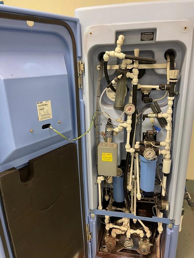 Used ELGA CN200RDM1-115-US Centra R-200 Packaged Central Laboratory Water Purifier
