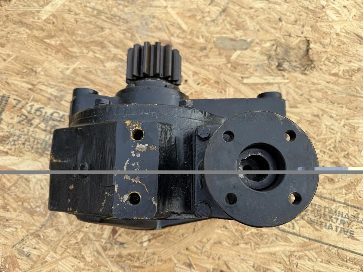 Used Altec Gear Products U15-032 Worm Gear Box Gearbox US15-032 015-10001-1