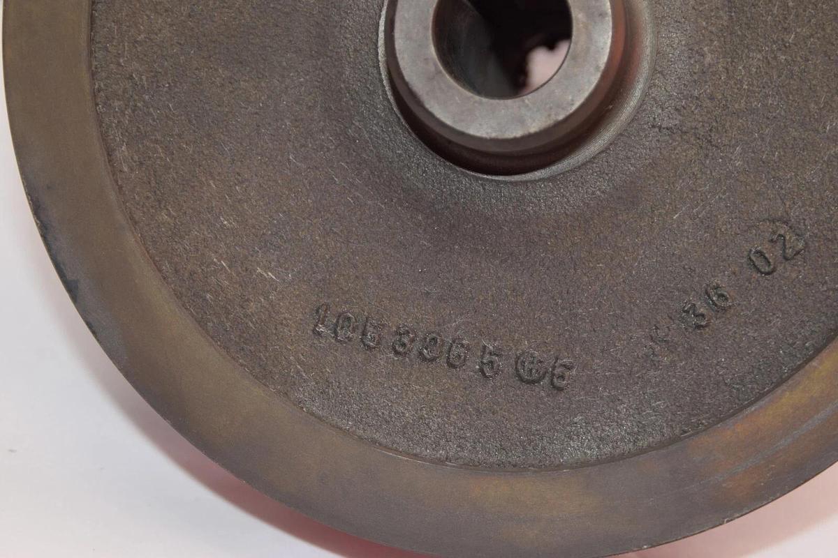 105 384 1 , 1062913 , 180702 , 1062875 , 1053965 36 02 9" Variable Speed Pulley