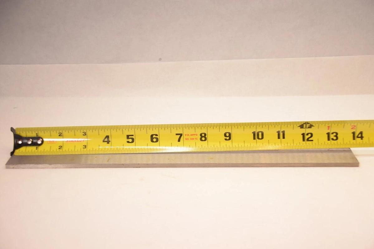 STARRETT 496 54049 3/16" x 2" x 13-7/8" Oil Hardening Solid Bar Flat Stock