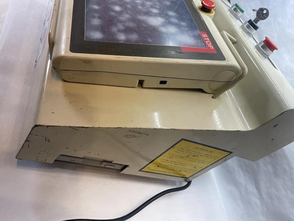 Used Yushin T/W566894 Touchscreen Robotic Teach Pendant F8342392 Computer