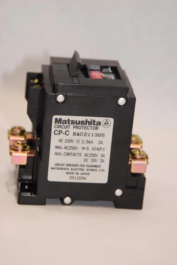 Used (Lot of 2) MATSUSHITA CP-C / BAC211305 220V  2.5kA 3Amp Circuit Protector