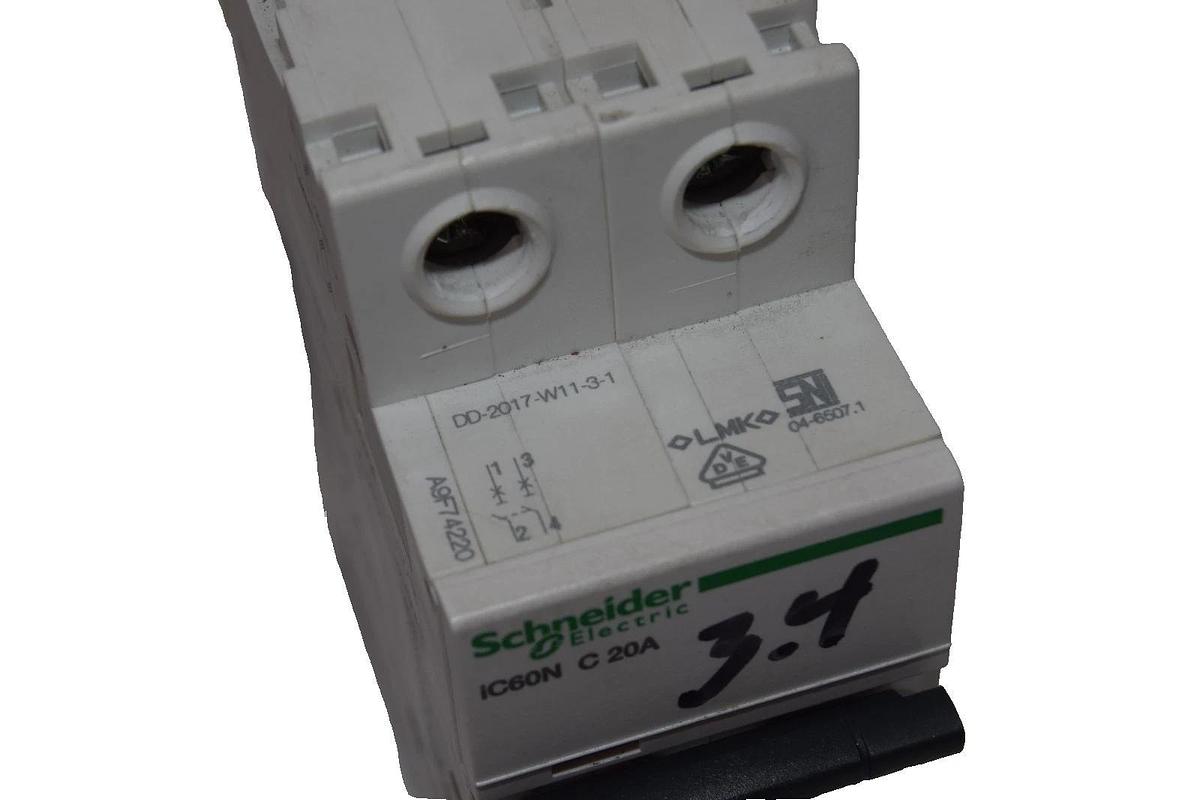Used SCHNEIDER ELECTIRC iC60N C 20A , CNS14816-2 2P 400V Miniature Circuit Breaker