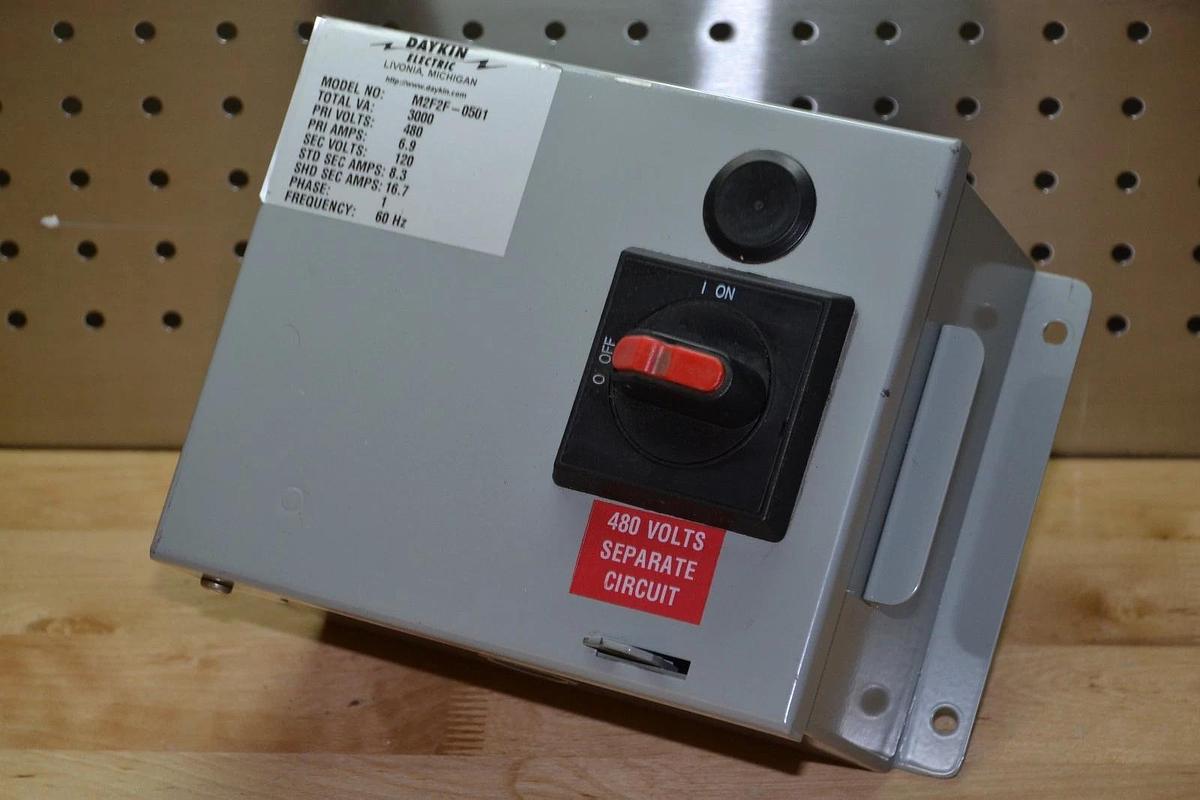 DAYKIN ELECTRIC M2F2F-0501 M2F2F TRANSFORMER DISCONNECT 480v NEW