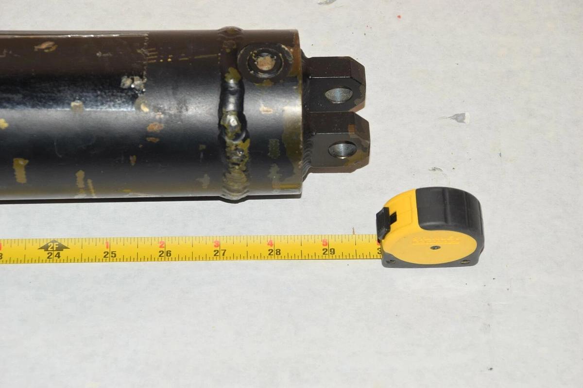 Peninsulan Cylinder Hydraulic Cylinder  SEF636 306325 2.5" bore 24" stroke NEW