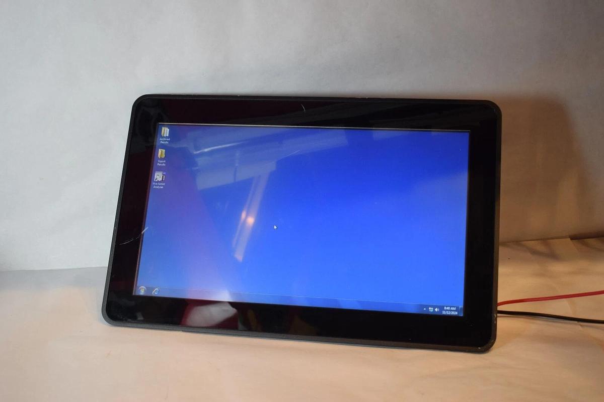 Used ADLINK X4D-3365-199 12V 7A All In One Panel PC  Windows *Scratched Screen*