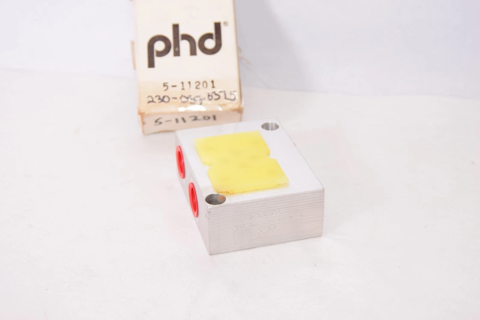 (NEW) PHD 5-11201 511201 5-88 Subplate / Manifold