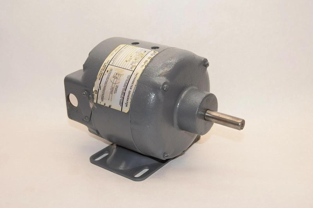 (NEW) GE MOTORS 5BC42AB1729F BC42 Dc Tach 50Vdc 5/8" Tachometer Generator