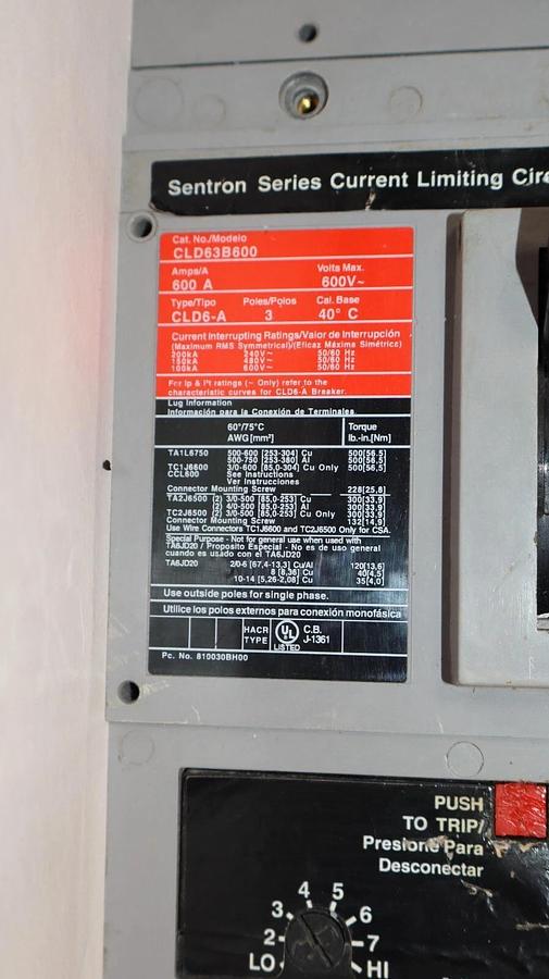Used Siemens ITE I-T-E Sentron Breaker CLD63B600 600A 600 Amp 600v CLD6-A 3p DMG READ