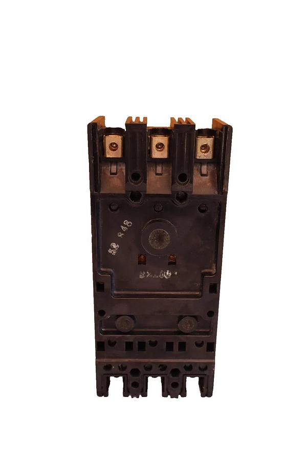 Used Trumbell 100Amp Circuit Breaker ATB32100 125-250VDC 250VAC 3 Pole USA