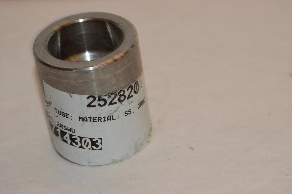 NEW ASP SSP 1714303 20SWU 1-1/4" COUPLING STAINLESS STEEL