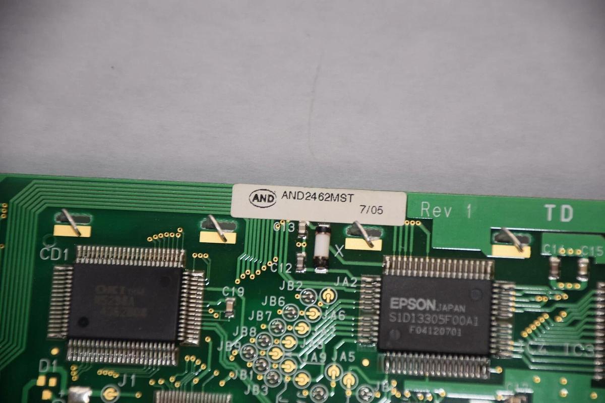 Used AND DISPLAYS AND2462MST2 Screen Display