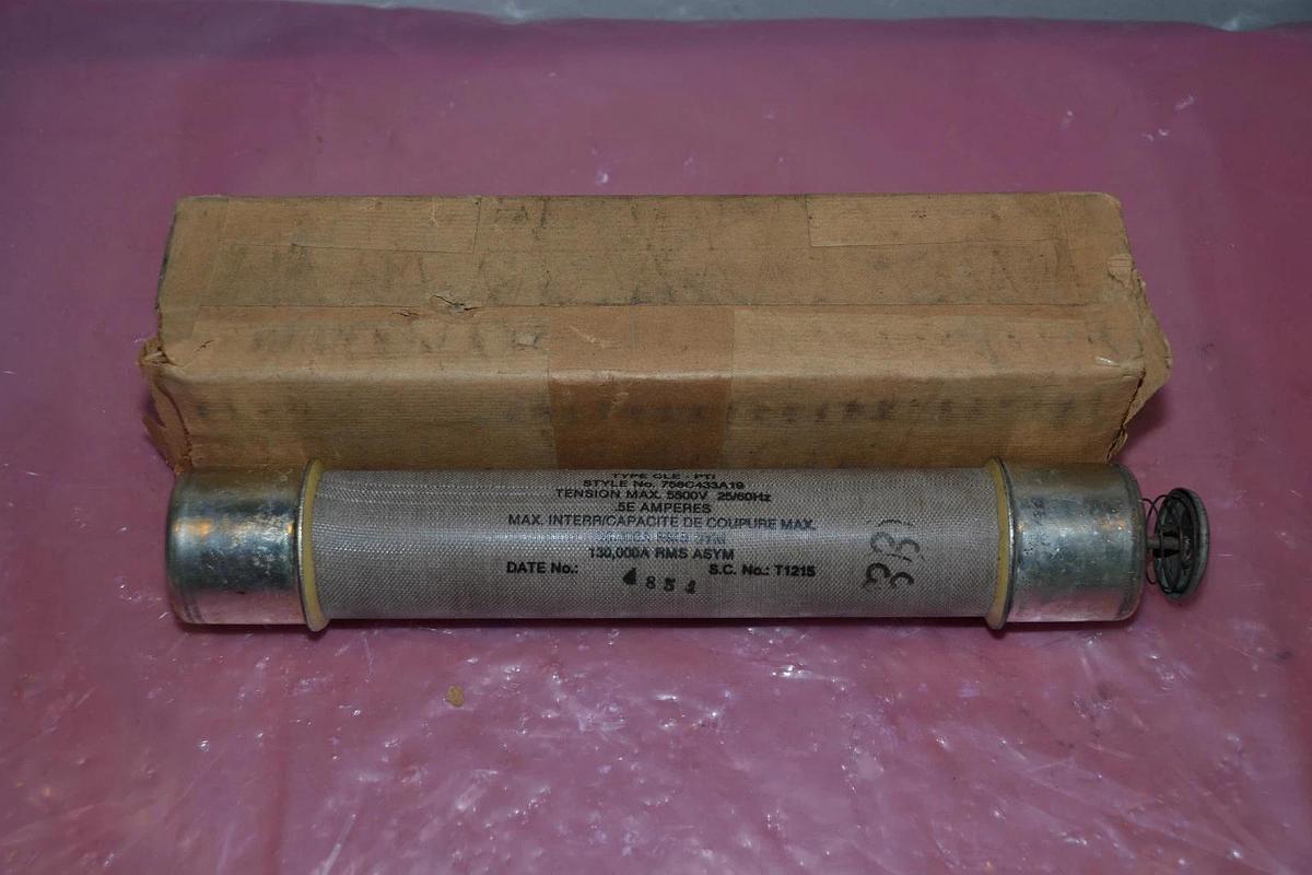 Used WESTINGHOUSE FUSE CLE-PTI CLE PTI 758C433A19 FUSE 5500V 5500 V .5EA .5E A AMPS