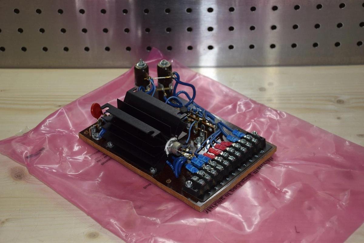 Resistor Bank Circuit Board Card  RK 1506 RC# 308677-D NEW (No name)