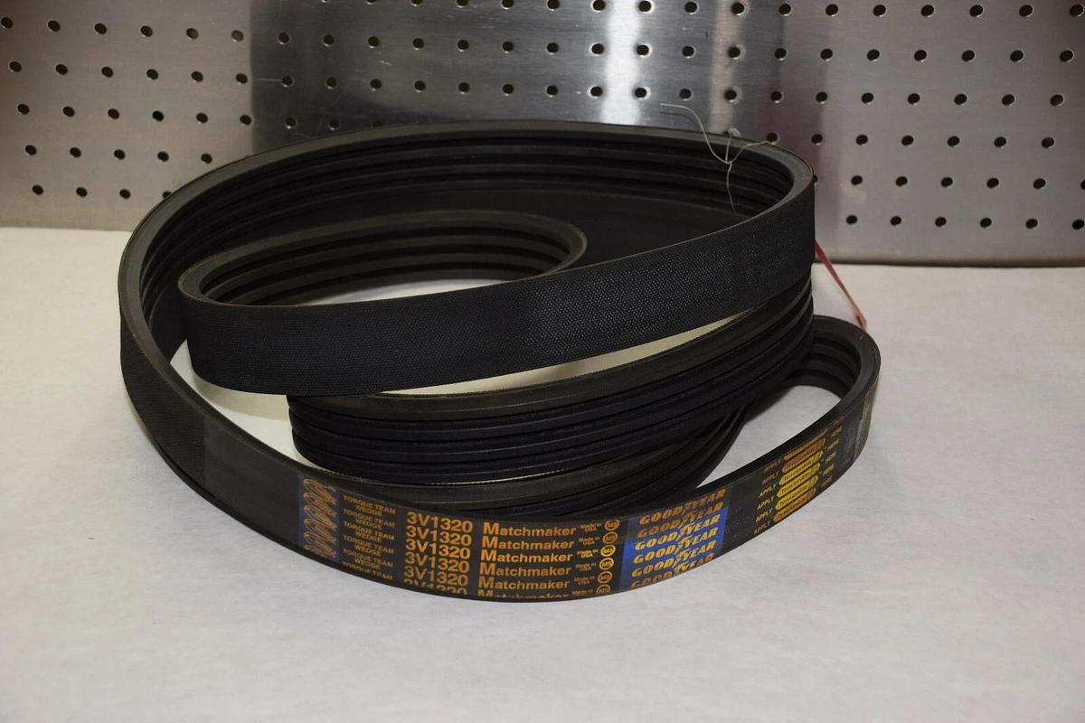 (NEW) GOODYEAR 4 Rib  3V1320  MATCHMAKER RIBBED V-BELT 4/3V1320 4 rib