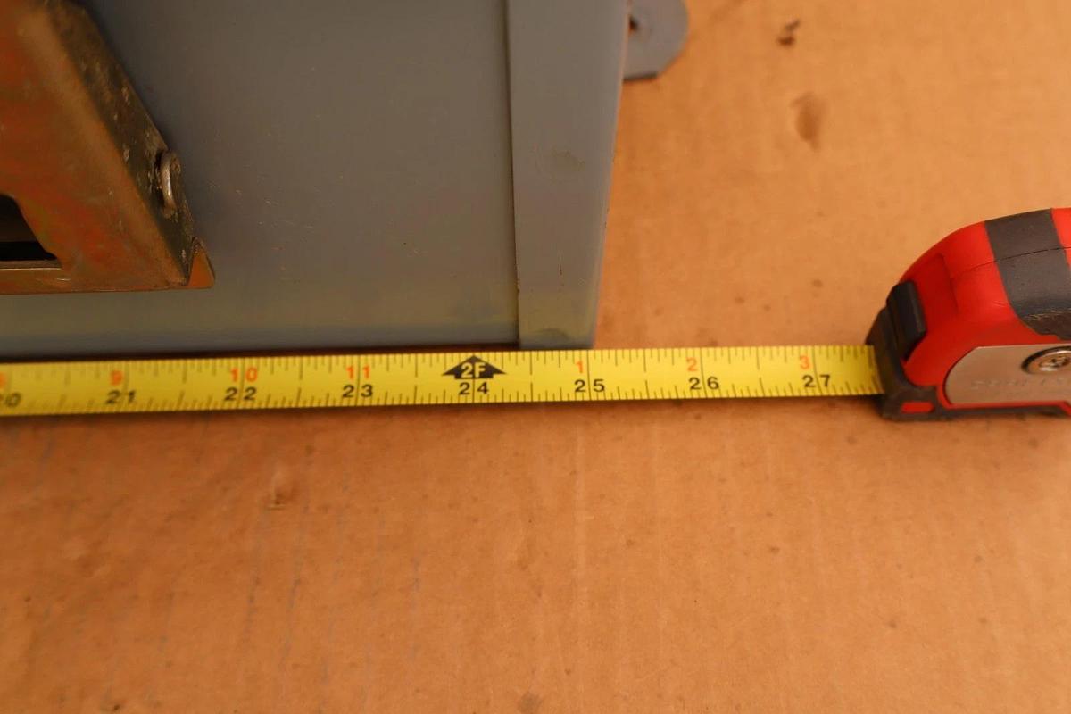 Used Square D Enclosed Circuit Breaker KA225AWK w/ Breaker KHL361251021 125A 125 Amp
